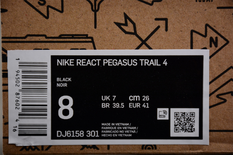 React Pegasus Trail 4 Black/Black/Black 21