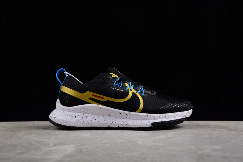 React Pegasus Trail 4 Black/Yellow/Blue-White 5