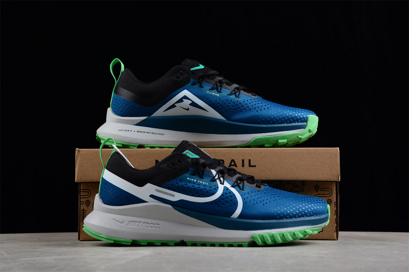 React Pegasus Trail 4 Navy Blue/Black/White-Green 13