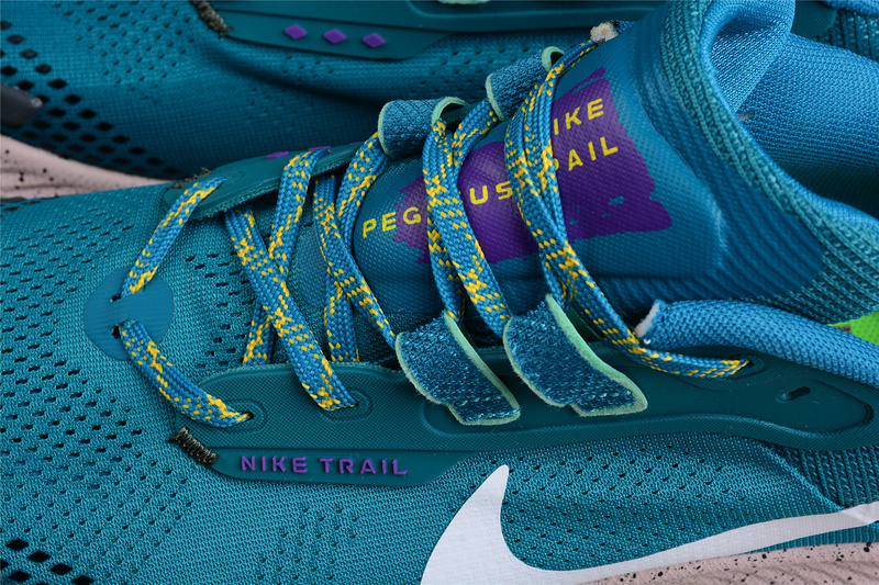 Pegasus Trail 3 Mystic Teal/University Gold/Wild Berry/Dark Smoke Grey 5