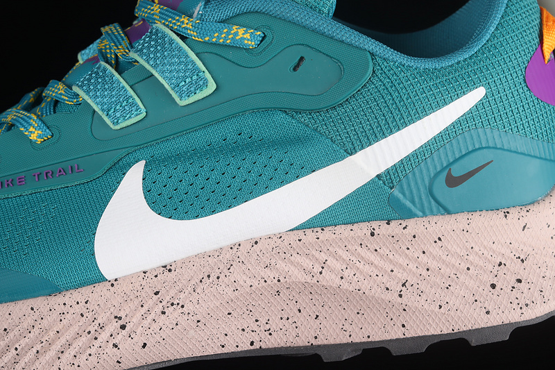 Air Pegasus Trail 3 Mystic Teal/University Gold/Wild Berry/Dark Smoke 27