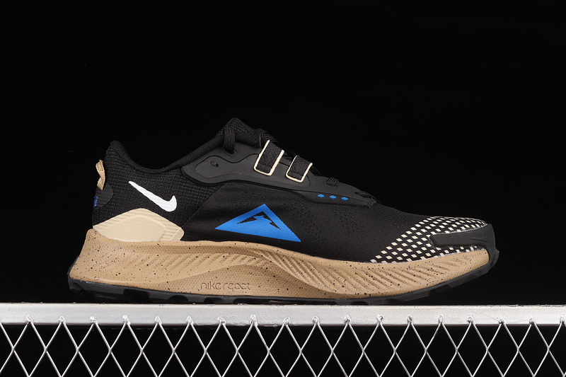 Air Pegasus Trail 3 Black/Khaki/Game Royal/Iron Grey 23