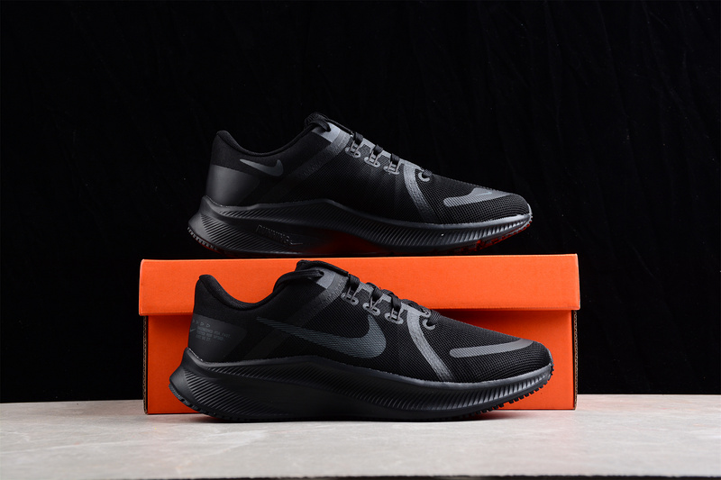 Quest 4 Running Shoes Black/Black/Black 27