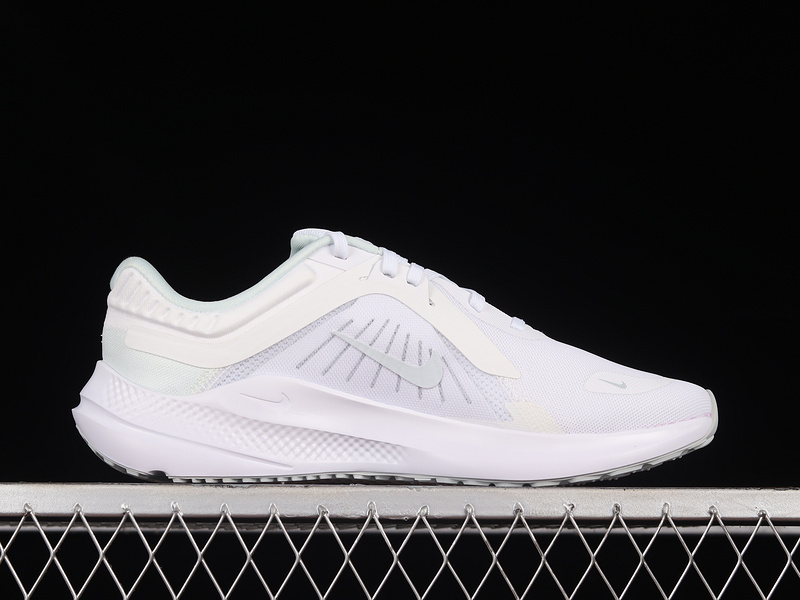 Quest 5 Low Shoes Cloud White/Silver/Cloud White 5