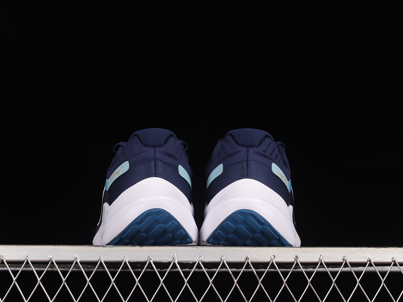 Quest 5 Midnight Navy/Pure Platinum 25