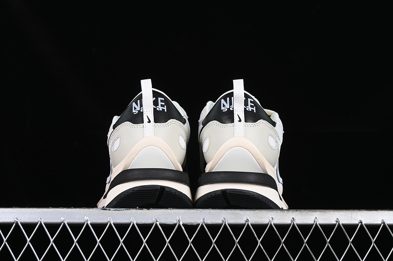 Sacai Vaporwaffle 3.0 White/Grey/Black/Brown 3