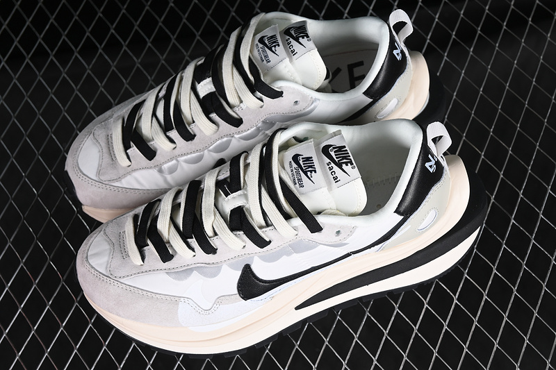 Sacai Vaporwaffle 3.0 White/Grey/Black/Brown 11