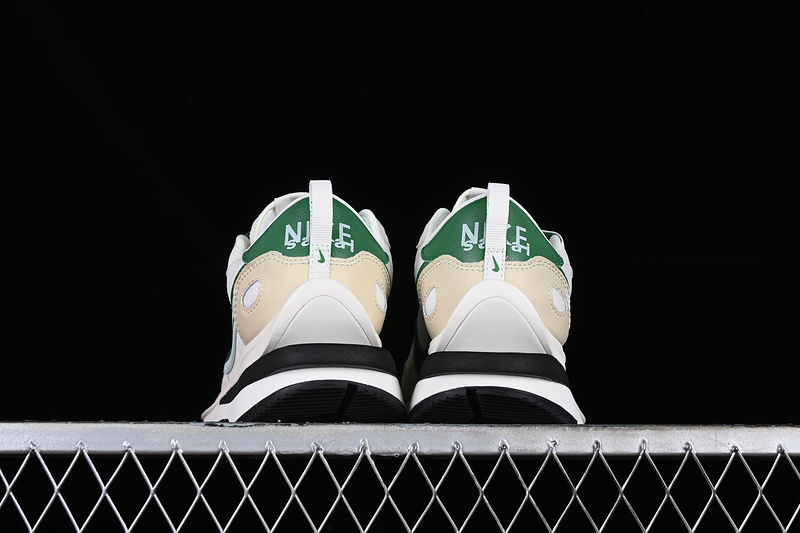 Sacai Vaporwaffle 3.0 White/Grey/Black/Green 25