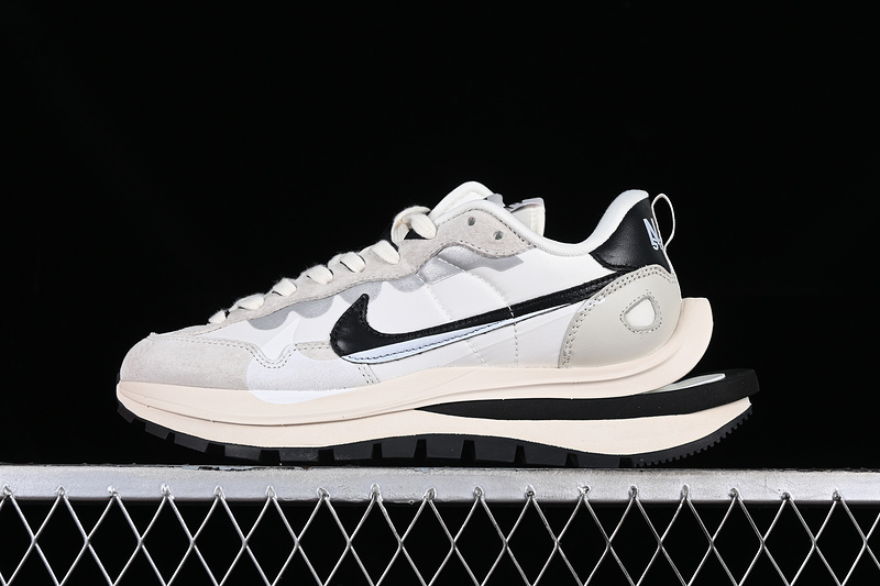 Sacai Vaporwaffle 3.0 White/Grey/Black 19