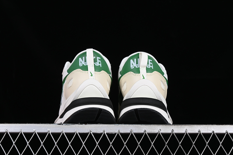 Sacai Vaporwaffle 3.0 White/Grey/Green 3