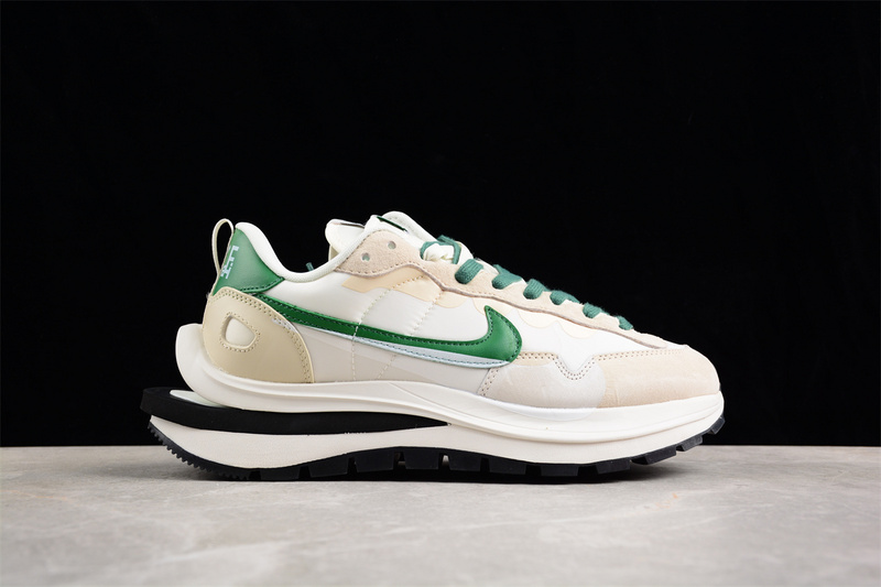 Sacai X Vaporwaffle Nylon Black White/Grey/Green 9