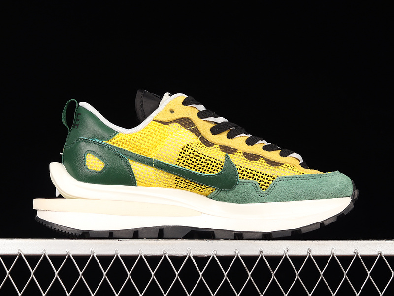 Zg Sacai X Vaporwaffle 3.0 Tour Yellow/Stadium Green/Sail 9