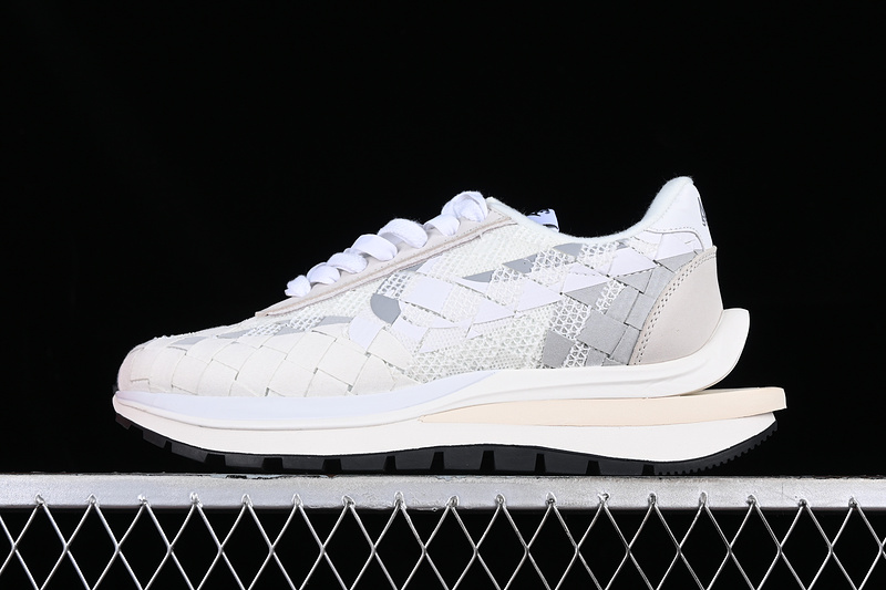 Sacai Woven 4.0 White/Grey/Silver 31