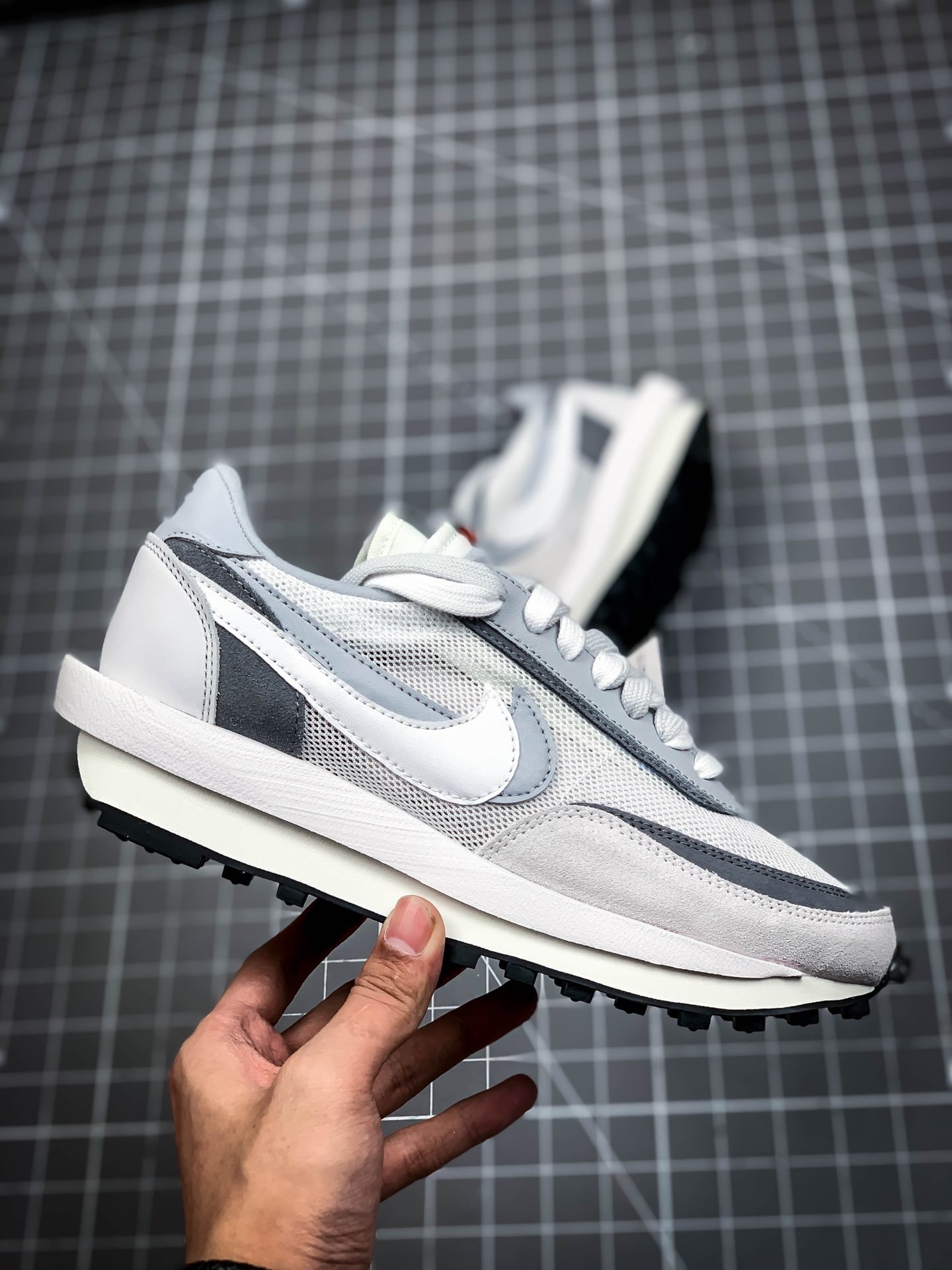 Lvd Waffle X Sacai-Grey White/Dark Grey/Grey 17