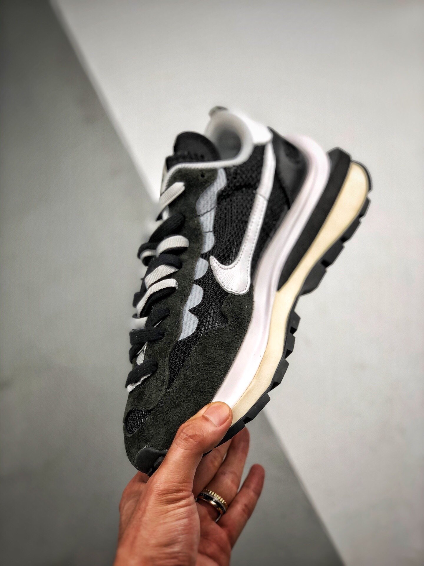 Sacai X Vaporwaffle Black/Black/White 15