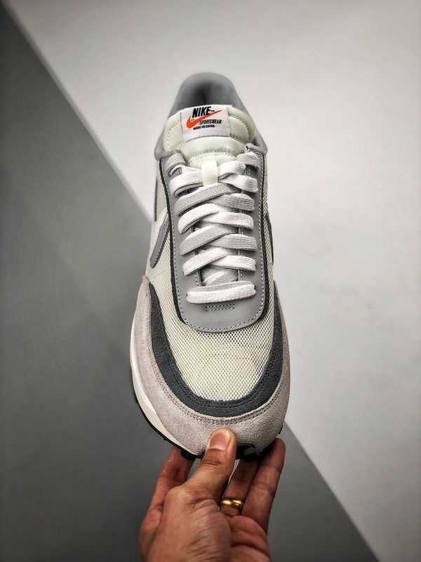 St Lvd Waffle X Sacai-Grey White/Dark Grey/Grey 3