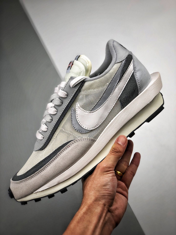 St Lvd Waffle X Sacai-Grey White/Dark Grey/Grey 17