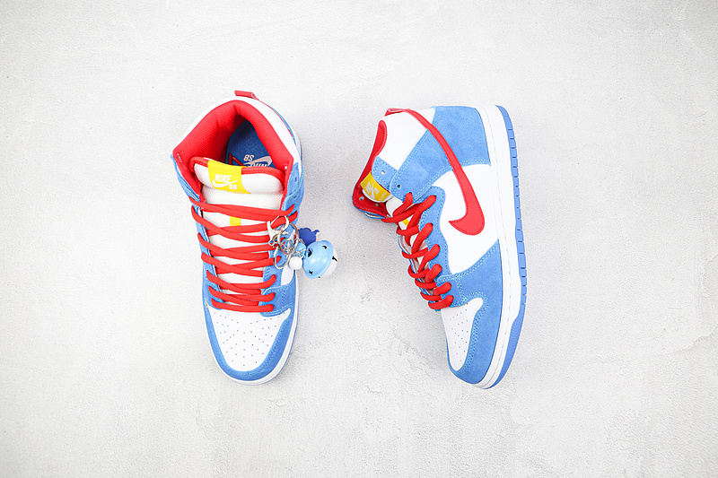 Dunk High Sb Doraemon Light Photo Blue/Speed Yellow/University Red 17