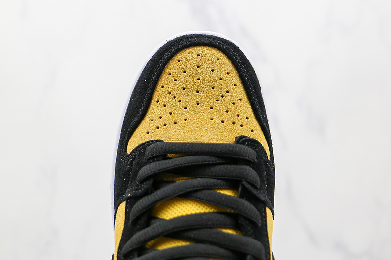 Dunk High Pro Sb Reverse Goldenrod Black/Black/Varsity Maize 9