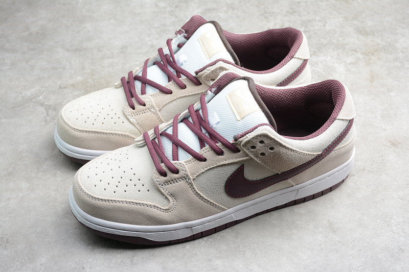 Sb Dunk Low Desert Sand/Mahogany-Summit White 27