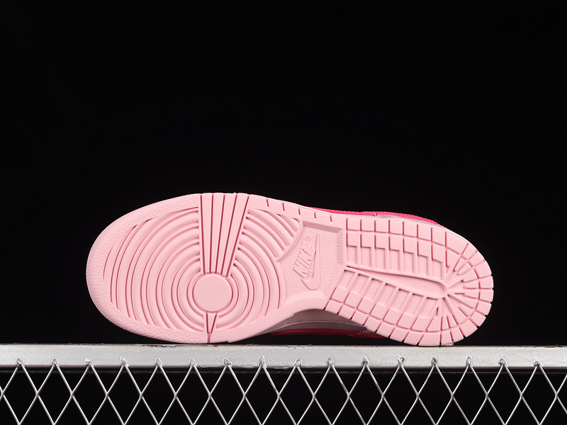 Sb Dunk Low Medium Soft Pink/Hyper Pink/Pink Foam 19