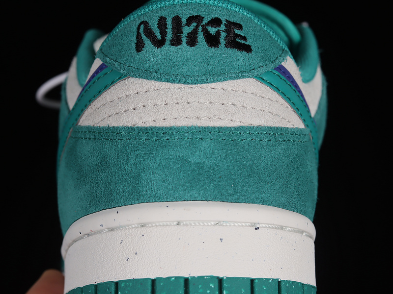 Dunk Low Se 85 Neptune Green Sail/Lapis/Off Noir/Neptune Green 17