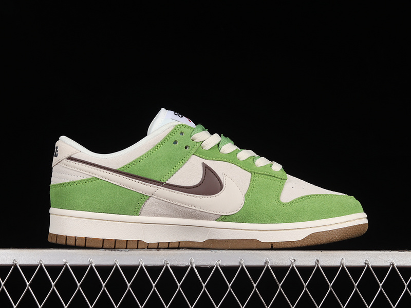 Sb Dunk Low 85 White/Grey/Green/Red 25