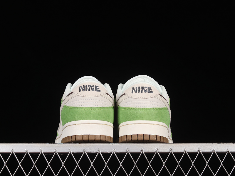 Sb Dunk Low 85 White/Grey/Green/Red 29