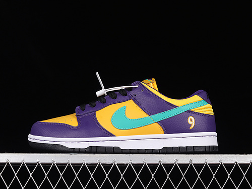 Dunk Low Lx Lisa Leslie Court Purple/Clear Emerald 31