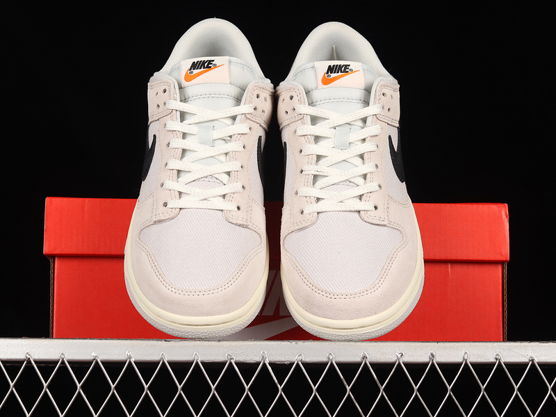 Dunk Low Certified Fresh Photon Dust/Black-Summit White 7