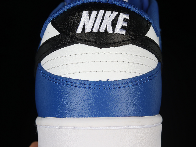 Dunk Low Sb Blue/Black/White 15