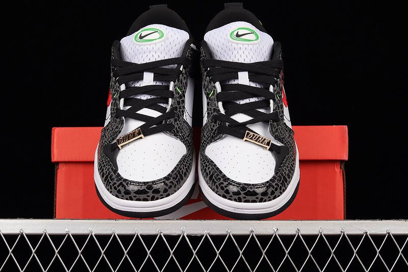 Wmns Dunk Low Disrupt 2 'Just Do It - Black Snakeskin'red/White 11