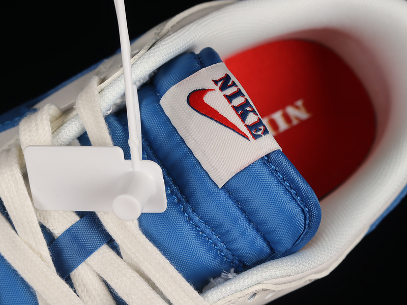 Dunk Low Se Sail Dark Marina Blue Sail University Red 29