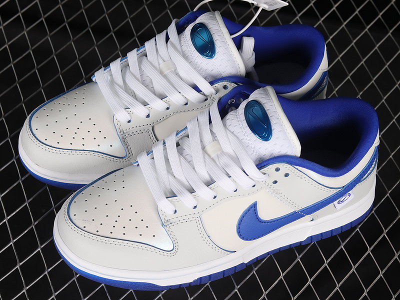 Sb Dunk Low White/White/Game Royal/Sail 29