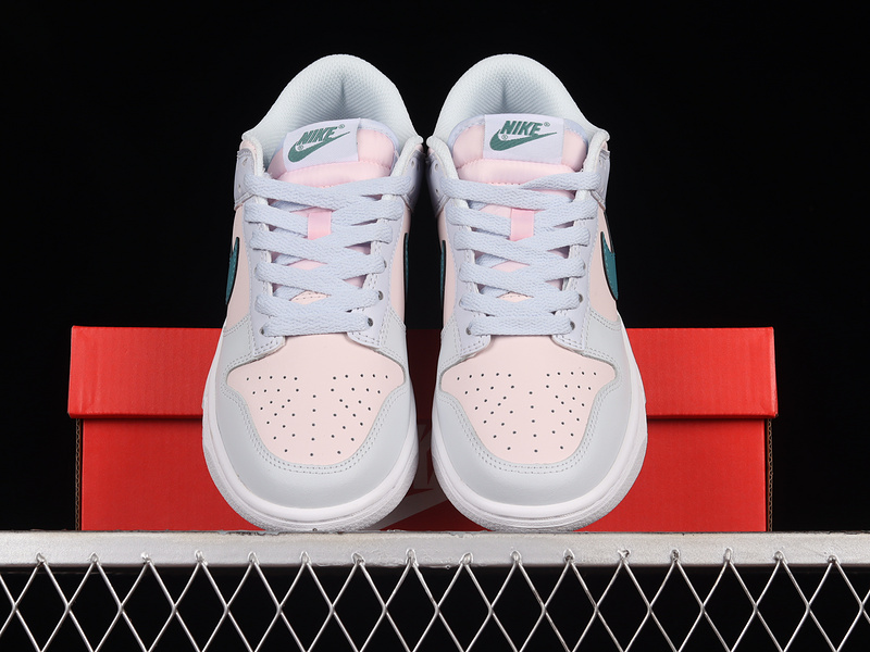 Sb Dunk Low Football Grey/Mineral Teal/Pearl Pink 13