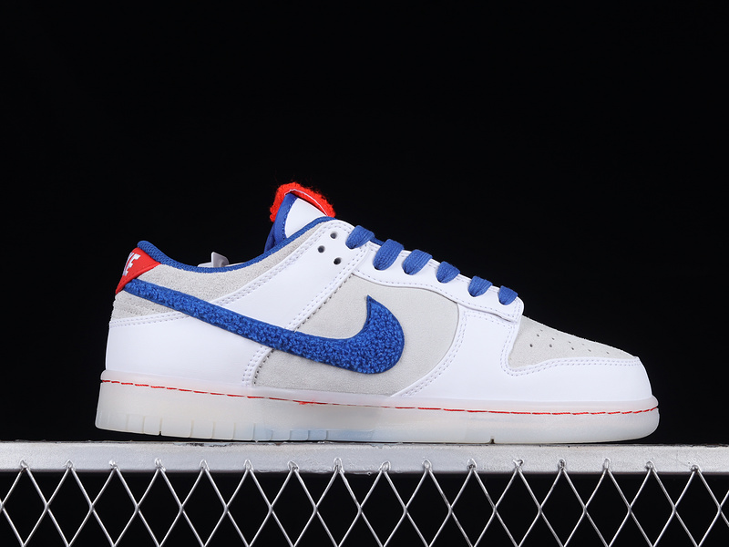 Dunk Low Year Of The Rabbit White/Crimson/Varsity Royal/Sail 9