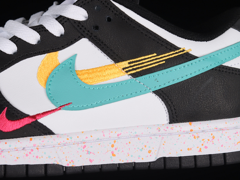 Dunk Low Sb Lunar New Year White/White/Rush Pink/Washed Teal 5