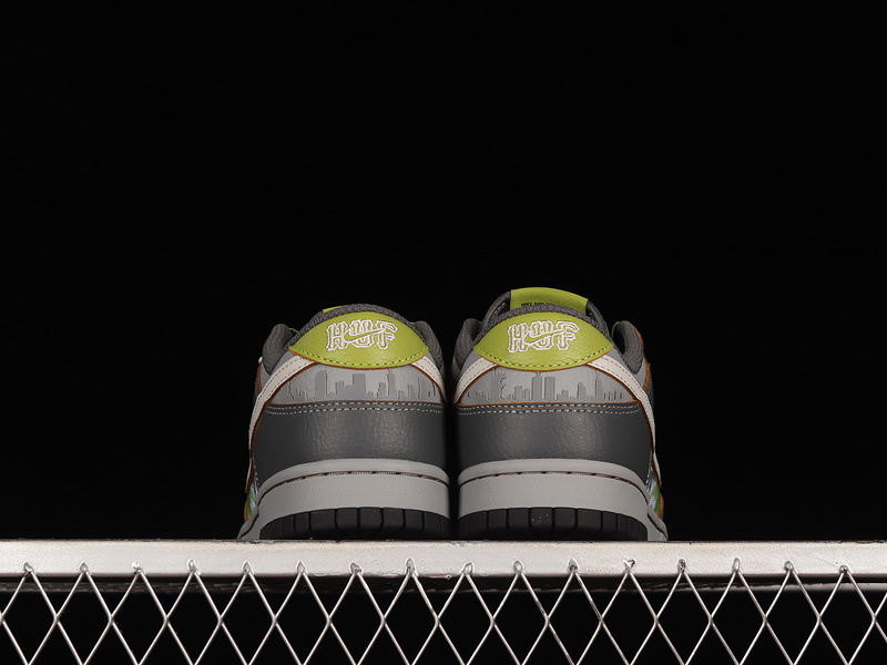 Dunk Low Sb 'Wait, What!?'Anthracite/Electric Green/Medium Grey 7