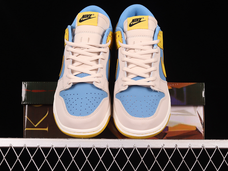 Dunk Low "Kobe"Sb Light Blue/Yellow/White 7