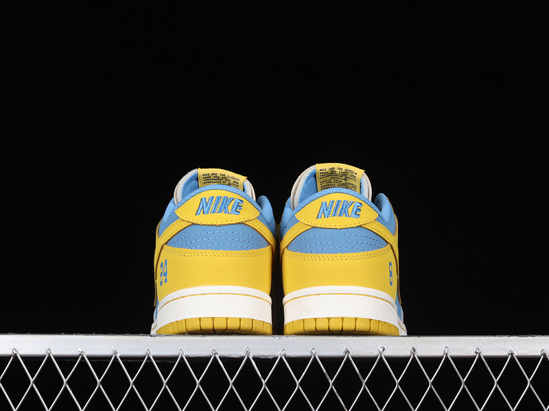 Dunk Low "Kobe"Sb Light Blue/Yellow/White 15