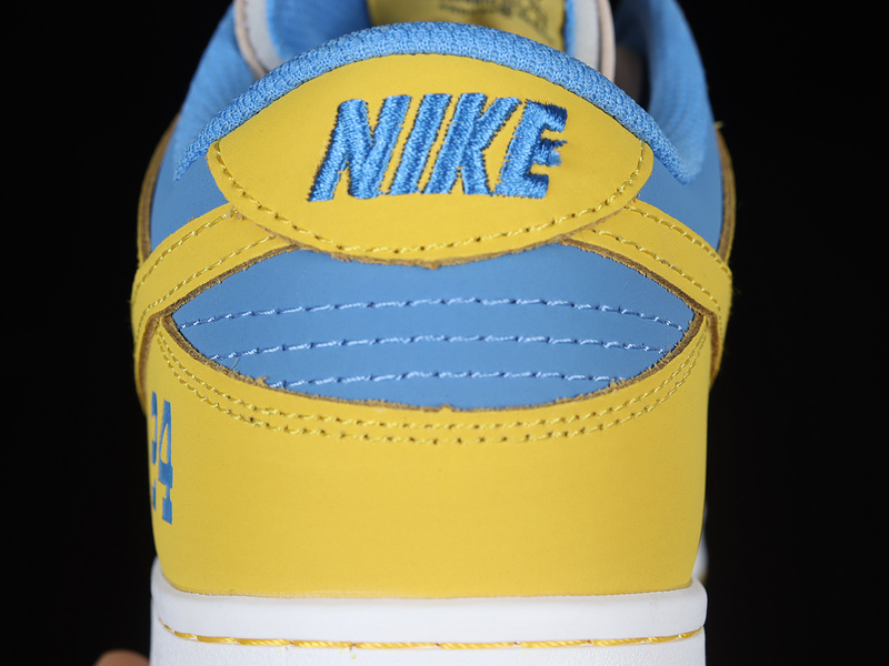 Dunk Low "Kobe"Sb Light Blue/Yellow/White 19