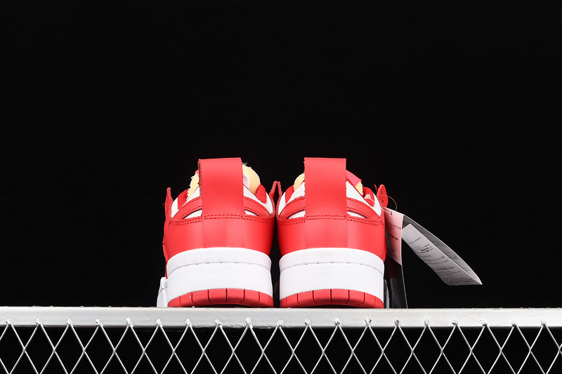 Sb Dunk Low Disrupt Siren Red/Siren Red/White 9