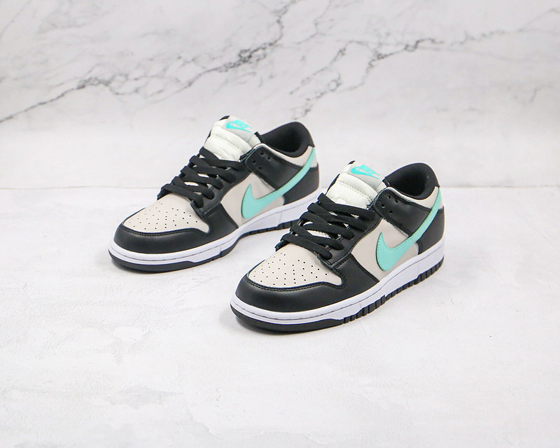 Sb Dunk Low Tiffany Light Smoke Grey/Black/Tiffany Blue 9