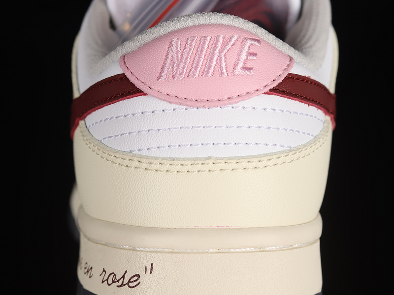 Dunk Low Sb White/Beige/Red 3