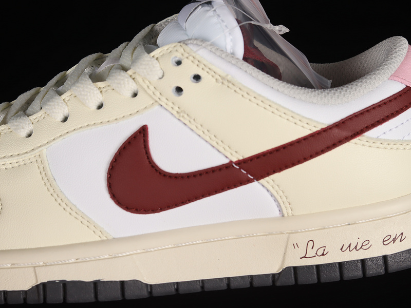 Dunk Low Sb White/Beige/Red 5