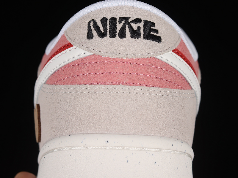 Sb Dunk Low Se 85 White/Pink/Red/Grey 23