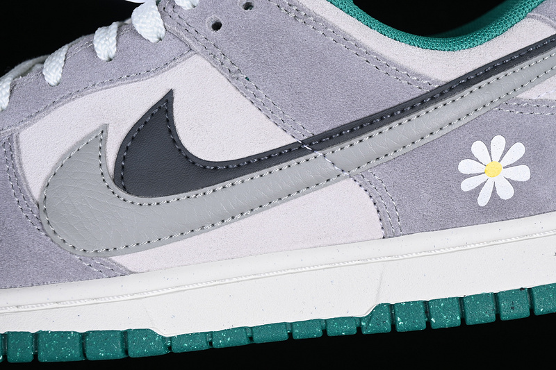 Sb Dunk Low 85 White/Grey/Black/Green 13