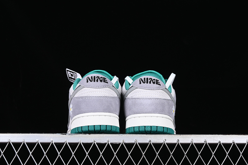 Sb Dunk Low 85 White/Grey/Black/Green 27