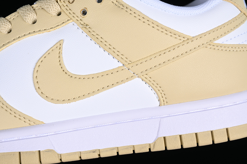 Dunk Low Sb White/Team Gold/Wolf Grey/White 17