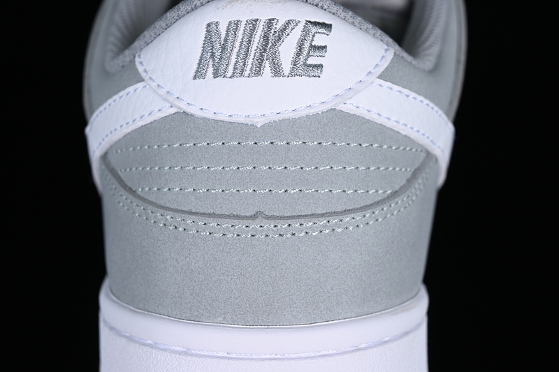 Dunk Low Sb Pro Iso White/Wolf Grey/Pure Platinum/Safety Orange 11